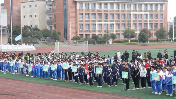 贵州独山2026年“县长杯”校园足球超级联赛开幕