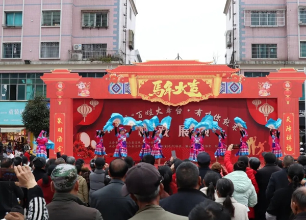 贵州独山举行“百姓大舞台·有才你就来”暨“村戏”展演活动