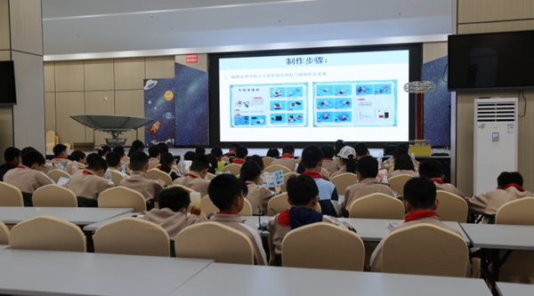 贵州平塘:“科技+民俗”解锁暑期文旅“顶流”密码