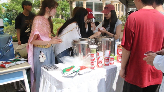 贵州民族大学民族团结研学活动双校区同步启幕 绘就美美与共团结画卷