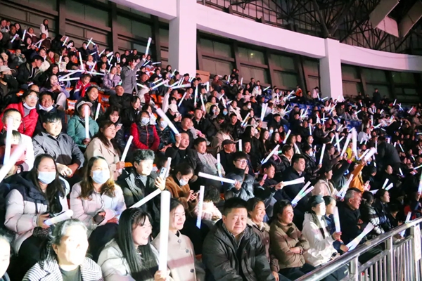 贵州威宁:直播带货助农特产品出山 销售3.7万多单