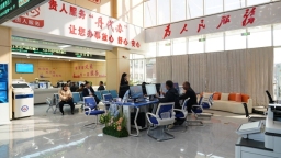 贵州丹寨：“一窗通办”优服务 营商环境暖企心