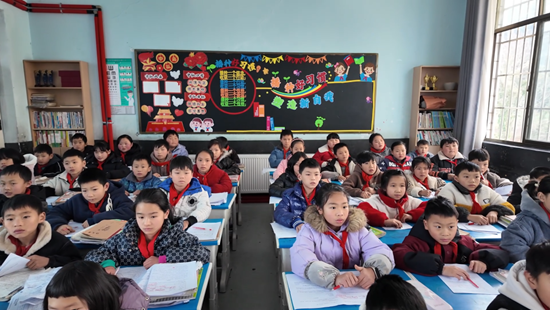 盘州市首批高海拔农村公办学校供暖试点陆续投入使用