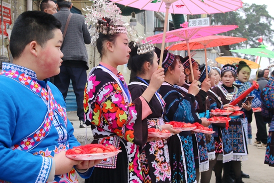 贵阳市乌当区新庄村大桥苗寨举行正月十三跳场活动