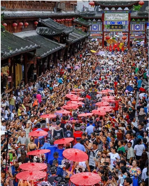 贵州都匀:锻造产业“筋骨” 擎起高质量发展“脊梁”