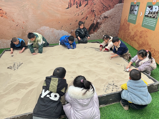 贵州仁怀科技馆推出多彩活动 丰富学生寒假生活