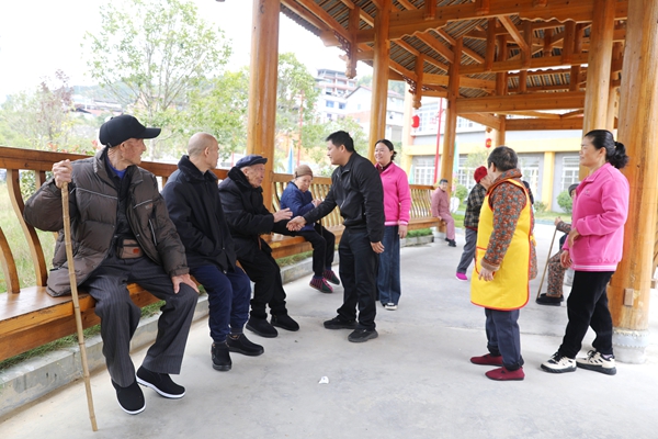 贵州天柱:“公办民营”养老模式 托起幸福“夕阳红” null