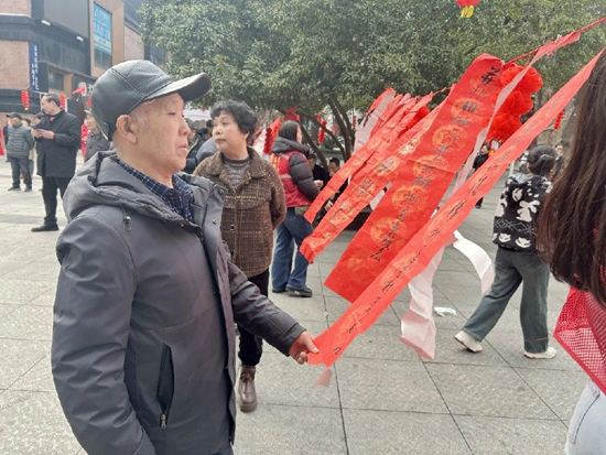 2.95万人次打卡 贵阳市乌当春节特色活动点燃年味