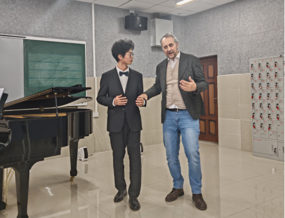 贵州民族大学与意大利拉斯佩齐亚音乐学院携手 打造西南地区国际化音乐人才培养高地