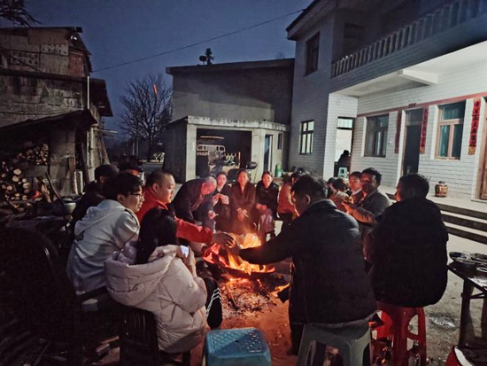 贵州修文六广镇:践行“领导联村、部门包村、干部到村”机制 树立正确政绩观