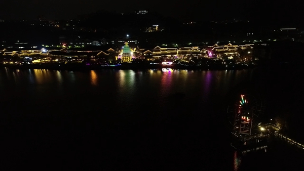 贵州丹寨:打出“文化+康养”组合拳 实现冬季旅游“淡季不淡” null