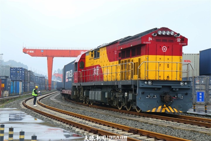 6个月实现保税业务进出口值11.2亿元!贵州国际集货集拼中心助力“黔货出海”