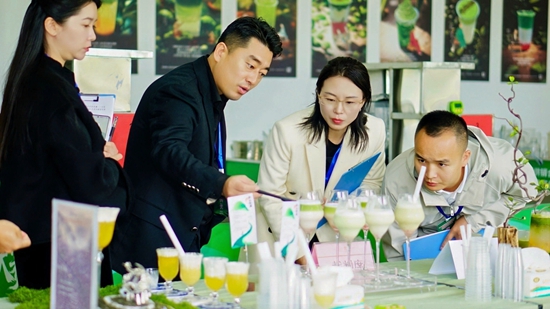 2025年贵州新茶饮调饮大赛落幕:以赛促创 助推黔茶新发展 null