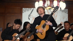 跨海寻音：瑞典吉他大师的中国音乐梦