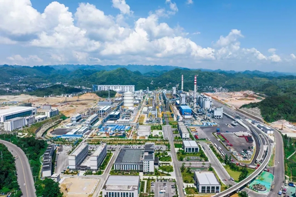 六盘水市六枝特区路喜园区:一路向“新” “绿”动未来