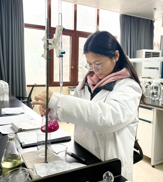 贵州仁怀:技术“大咖”下沉酒企 护航白酒企业发展