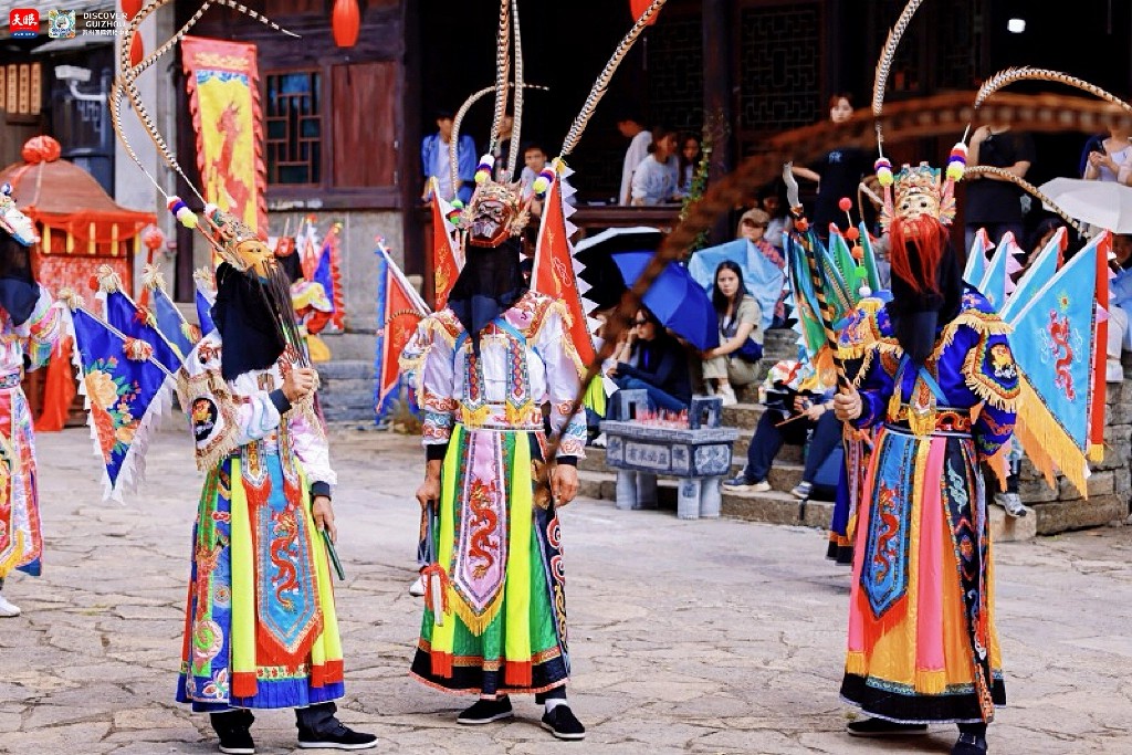 贵州“村”游指南|走,去安顺云峰屯堡,看“冷兵器时代的最后堡垒”