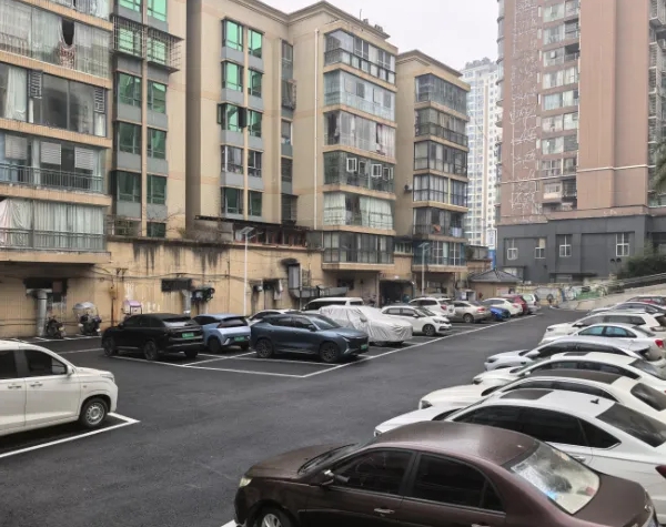 贵州六枝特区:打造宜居小区 提升群众幸福感