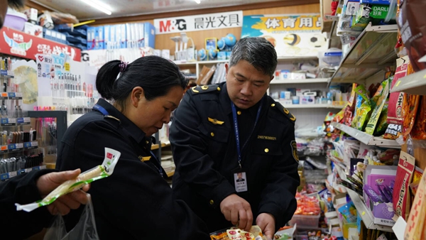 贵州丹寨开展校园食品安全“大体检” 筑牢师生健康防护墙
