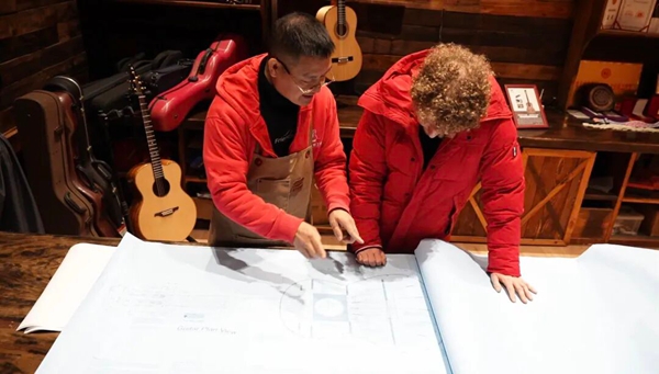 跨海寻音:瑞典吉他大师的中国音乐梦