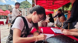 六盘水市六枝特区：“三心”服务精准发力 铺就群众稳稳就业路