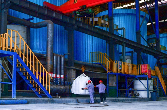 贵州凯里:推动硅铝资源精深加工迈向百亿集群