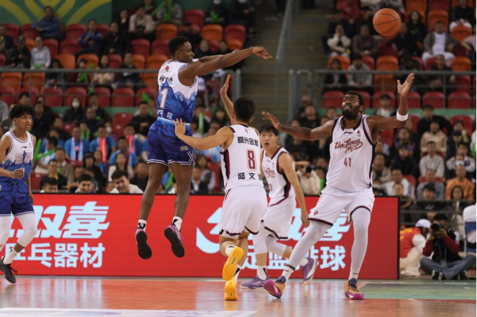 第二届CBA俱乐部杯(广西南宁赛区)开赛