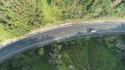 路通景美产业兴 平南公路绘就富民兴村新画卷