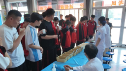 保定市满城区：健康科普进校园 守护青春促成长