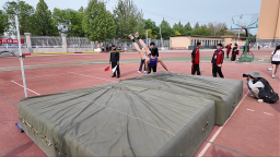 保定市满城区举行2026年中小学生田径运动会