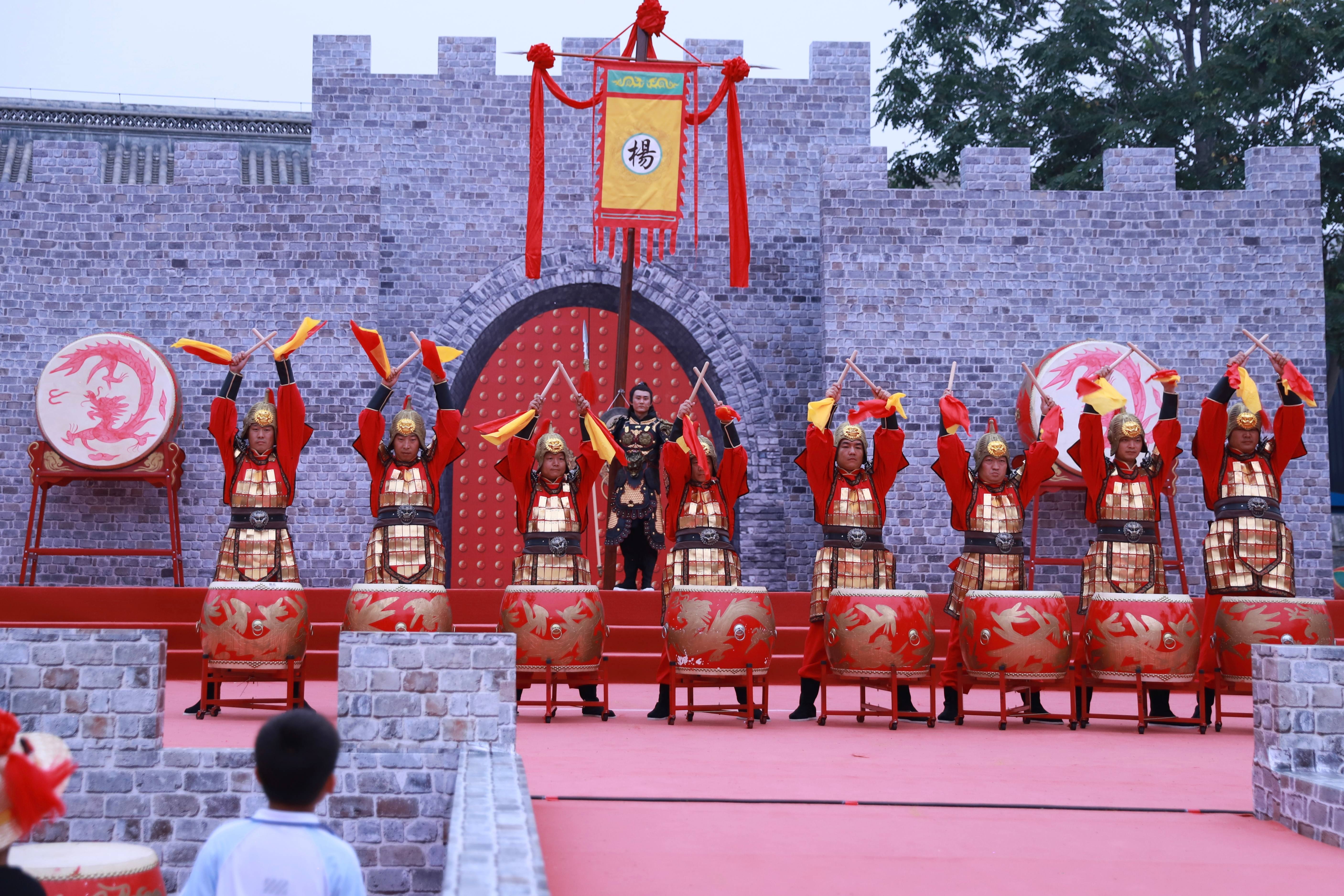 保定“六郎凯旋·全民舞狮”非遗沉浸式互动体验项目燃情启幕