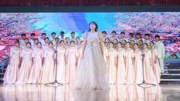 河北蠡县举办第四届中小学生合唱展演