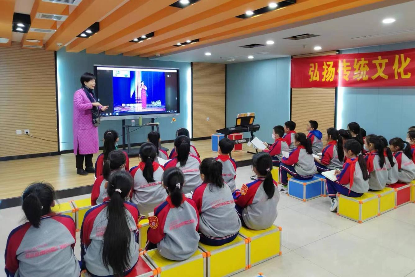 保定徐水:“贤人”马大姐退休七年讲授百场国学公益课