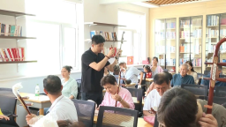 石家庄市鹿泉区：零门槛学民乐 二胡兴趣班让传统文化触手可及