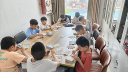 保定博野：趣搭积木启童心 快乐陪伴助成长