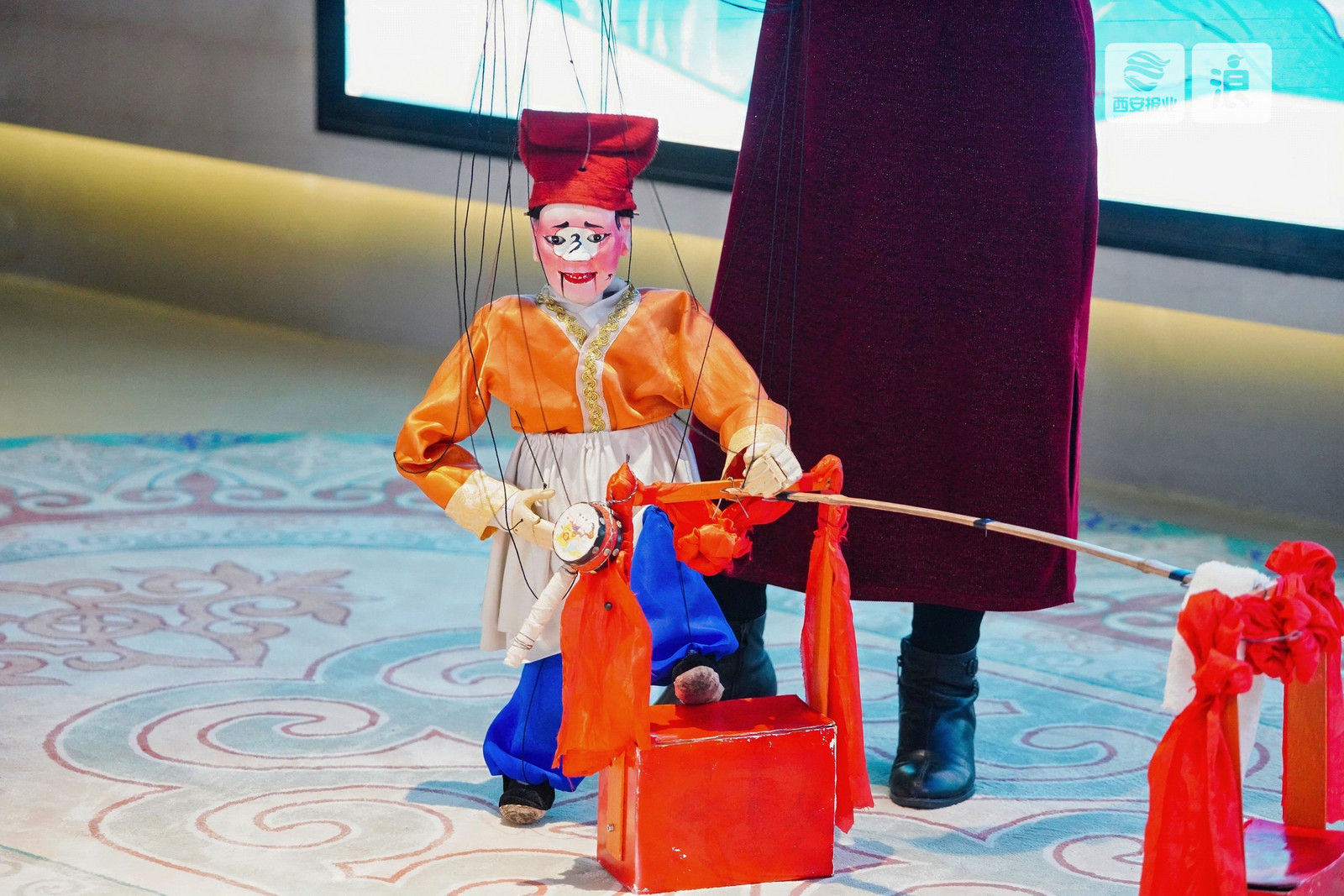 “春满人间 文明互鉴”丝路文化集市民俗嘉年华活动在西安启幕