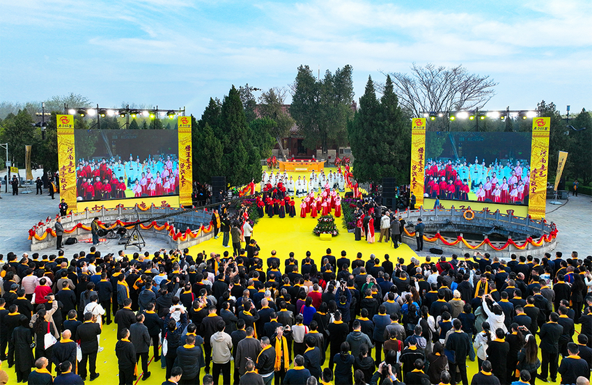 周口鹿邑:非遗展演好戏连台 老子庙会启幕