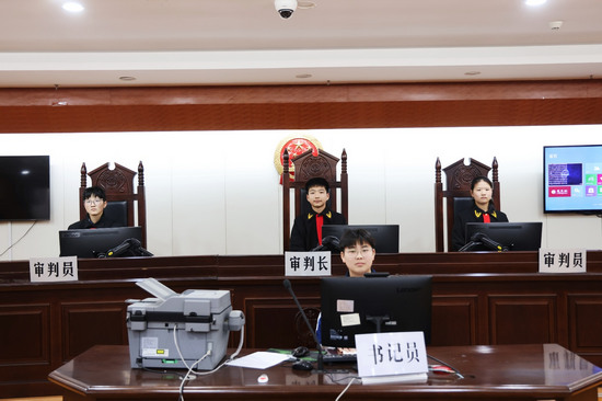 这堂法治课“很有料” 河南省封丘县人民法院举办公众开放日活动