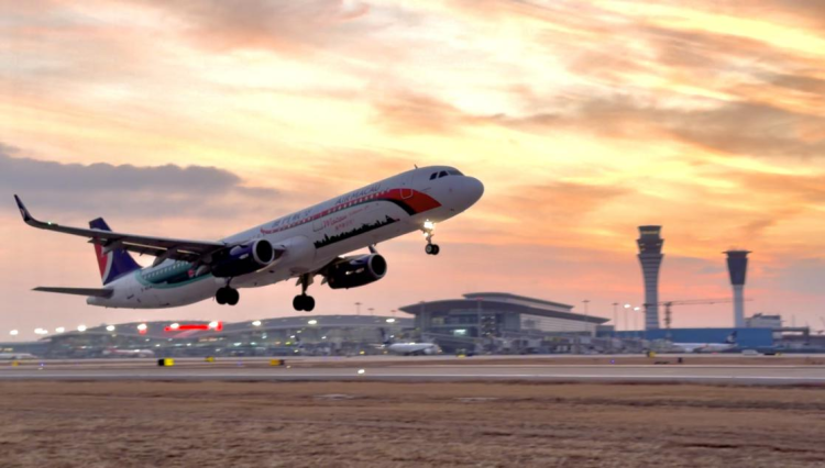 “济南-澳门”直飞航线正式首航