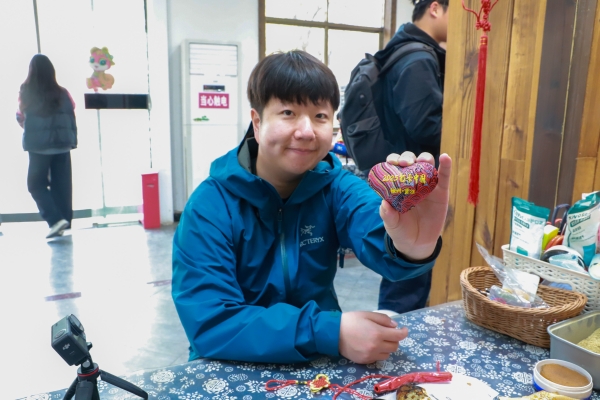 【2025打卡中国】徐州段收官:乡村不仅美 特产也很“潮” null