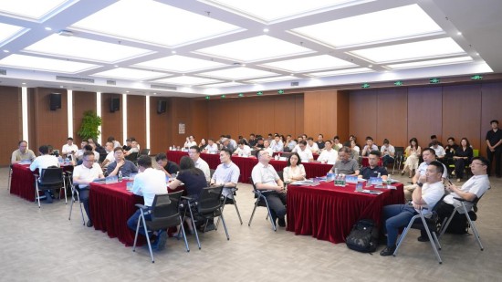 聚鏈向海 風啟新程 江蘇省風電裝備産業鏈專場供需對接會在南京市鼓樓區舉辦