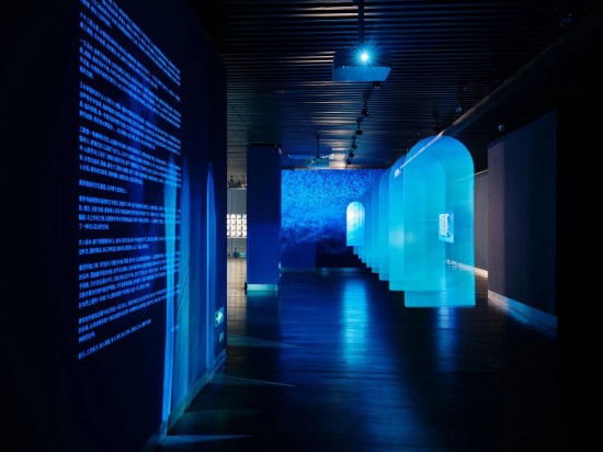 金陵美術館“過江——青年視界下的長江行吟”展以數字筆墨繪萬里江川