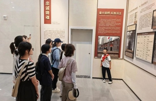 苏陕协作高校实践团在淳化开展“推普助力乡村振兴”活动