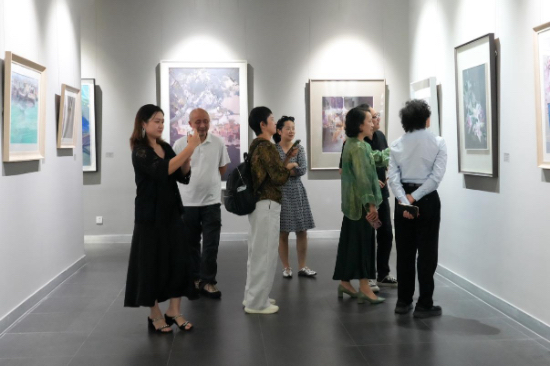 第七屆中國(蘇州)國際粉畫雙年展在明·美術館開幕