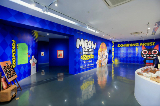 为城市注入“毛茸茸的暖意”:苏州尹山湖猫咪艺术展构建心灵栖居地