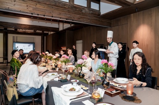藏于城市山林活化《随园食单》饮食文化 随园二十四咏品鉴会举行