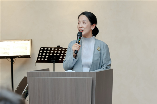 南京艺术学院美籍教师羽管键琴、巴赫音乐CD捐赠仪式暨中外师生巴洛克音乐会圆满成功