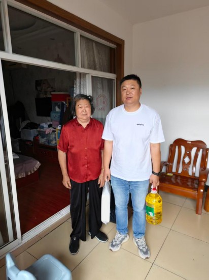 泰州医药高新区(高港区)口岸街道:致敬英烈 情暖烈属