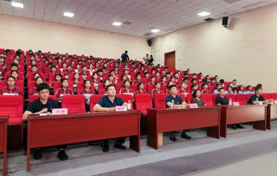 “勿忘国耻 强国有我” 徐州中小学新时代国防教育思政课形式新颖