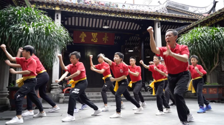 Explore legacy of Dragon Form Boxing in Huangpu